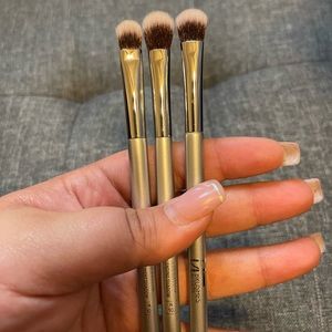 IT Cosmetics Eye Shadow Brushes